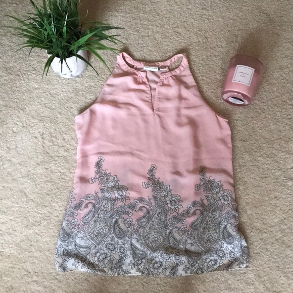 Adrienne Vittadini Tops - Adrienne Vittadini Light Pink Tank
